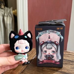 PopMart Waiting Tiny Tiny Prologue Figure with Black Cat Hat